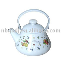 enamel kettle with bakelite handle and knob
